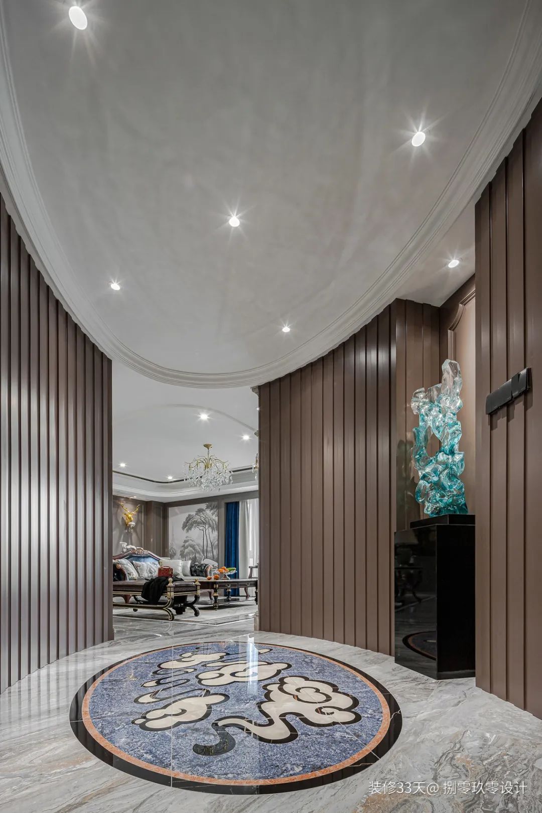 装修设计：两套打通合并，成华丽欧式大平层