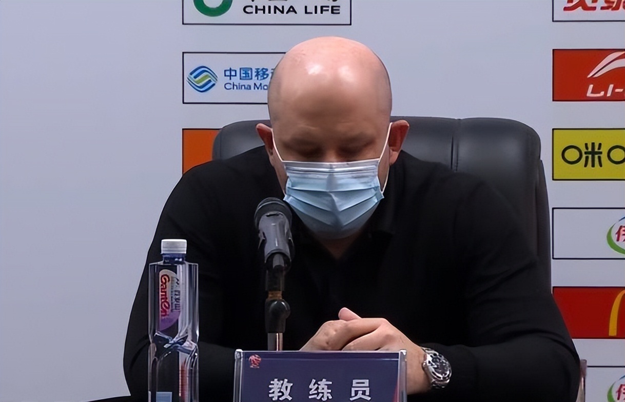 山东男篮|官宣！山东男篮名帅正式离队，俱乐部能否请回巩晓彬执教球队？