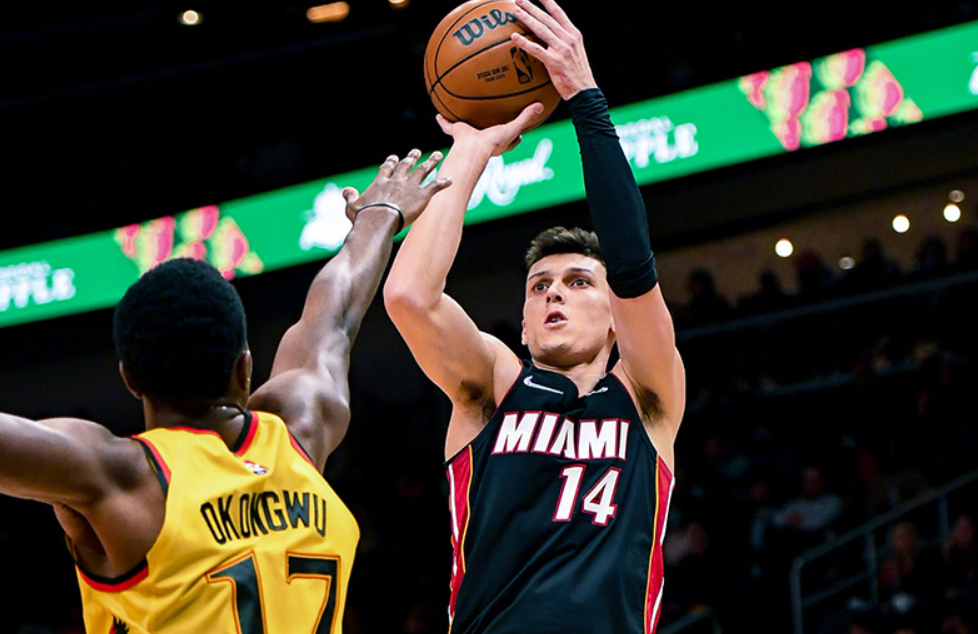 湖人隊|帶隊反超籃網(wǎng)，卻被湖人看輕！佩林卡成笑柄，他比德羅贊都可怕