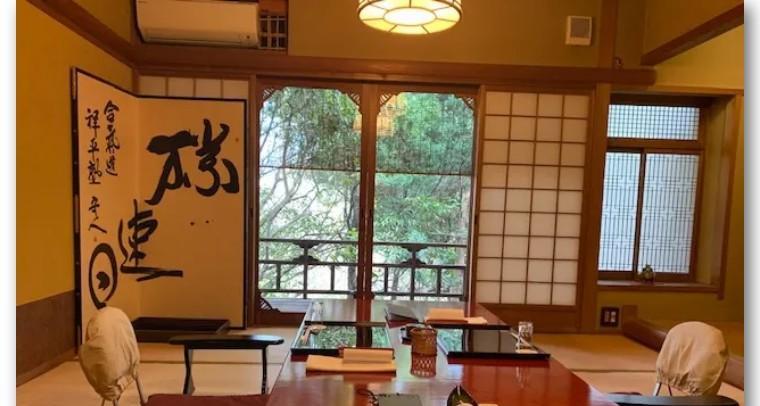 |日本百年温泉旅馆“一年只舍换两次水”，网民惊叹竟没闹出人命