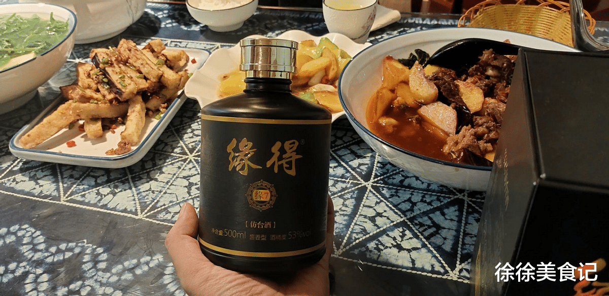 白酒勾兑的重灾区,这4种酒碰见绕道走,赶紧看看你家里有没有?