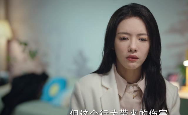 李锐|湖南台主持人参演《底线》,不是专业演员,却比专业的演得还好