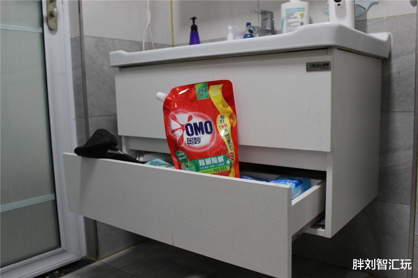 家装鼓捣记1:浴室柜还是要能放东西的才好用