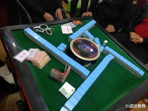 女大学生无德,为赚钱不惜出卖身体,3年内怀孕4次,结局尴尬