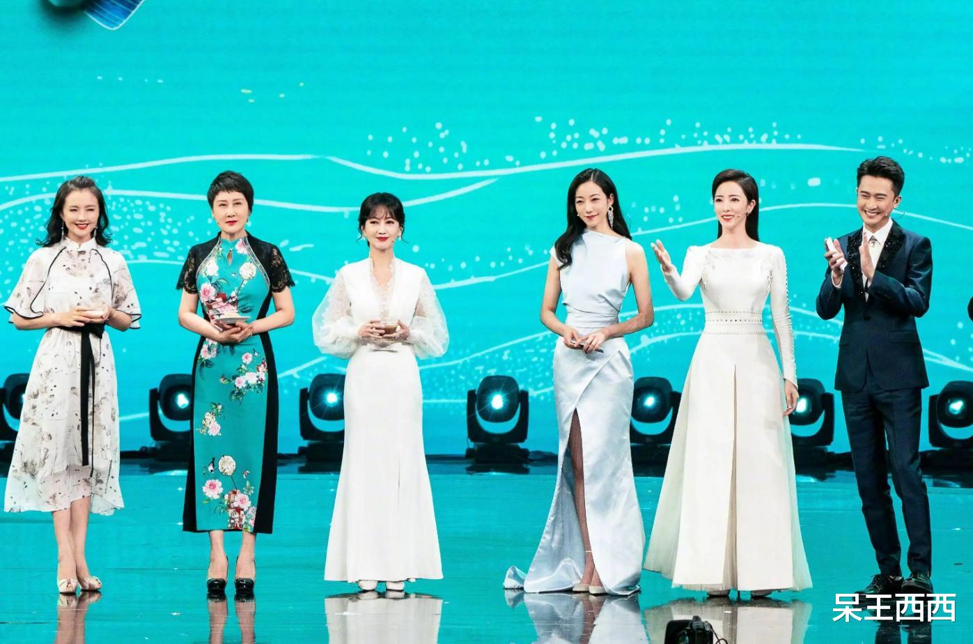 李思思|央视主持人李思思被弃用，空出来的主持位置给了谁？