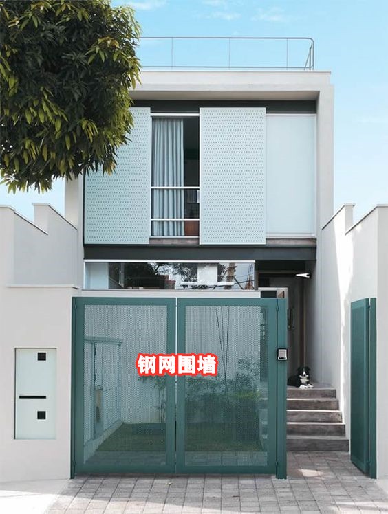 要想有院子，就别砌实体墙，6种镂空围墙挑一个，通风采光好有意境！