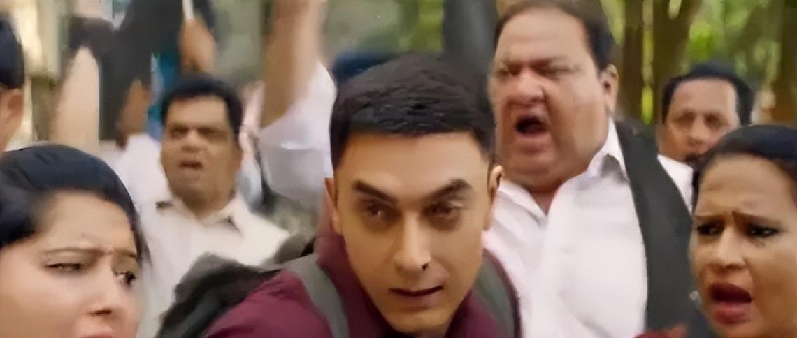 阿米尔·汗|阿米尔汗也翻车，翻拍《阿甘》遭遇滑铁卢，网友：一股咖喱味