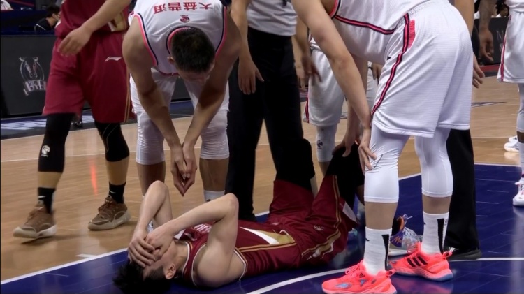 浙江男篮|太炸了！徐杰终于打出来！11罚砍下25分！这一战MVP级别
