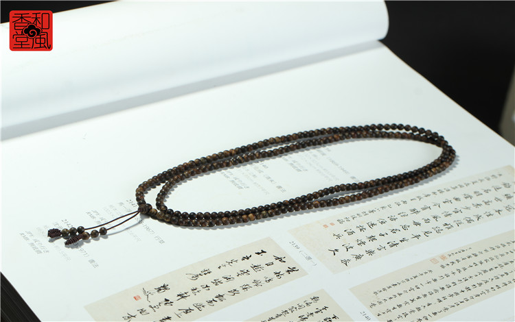 沉香|沉香具备了极高的收藏和投资的价值。