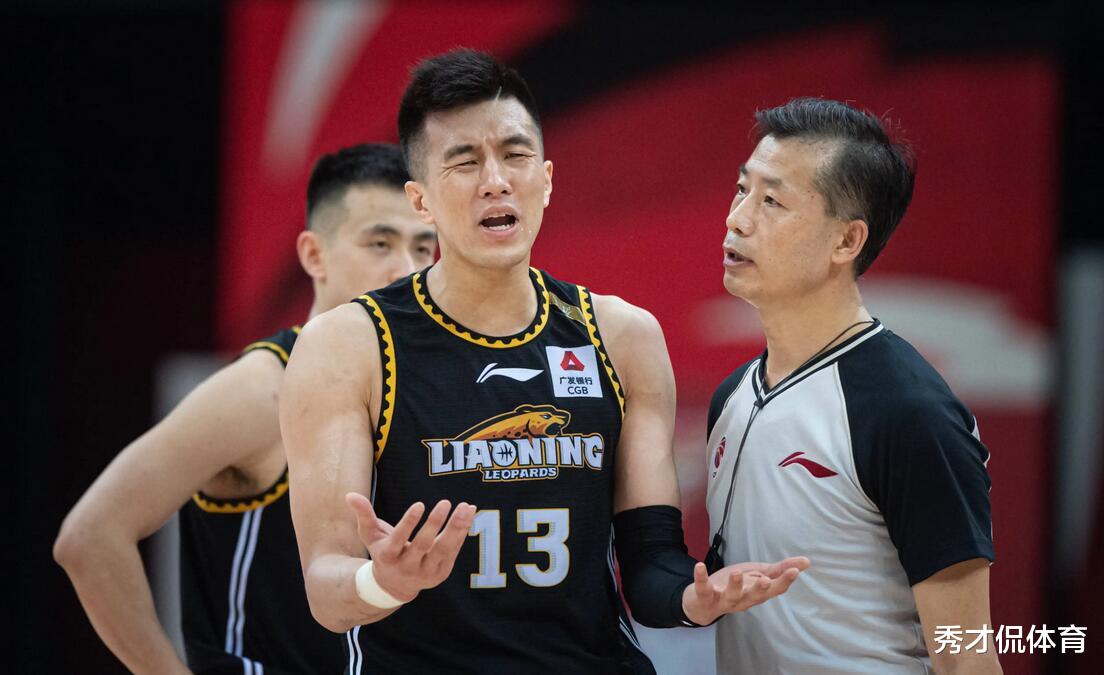 曼联|许钟豪停赛了，可是39号裁判呢？“无形之手”的纵容才更加可怕