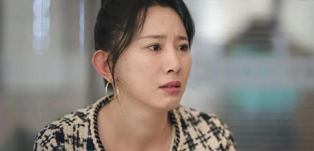 萱萱|《底线》萱萱最拎不清？出轨初恋离婚分财产，熊大国瞬间傻眼了！