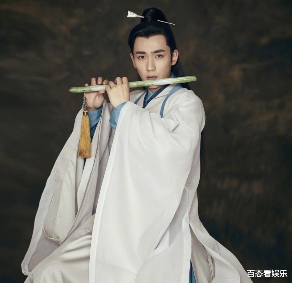 朱一龙|光头病号服、光脚留胡子，“朱一龙”还在继续自毁？沉浸式转型好心疼