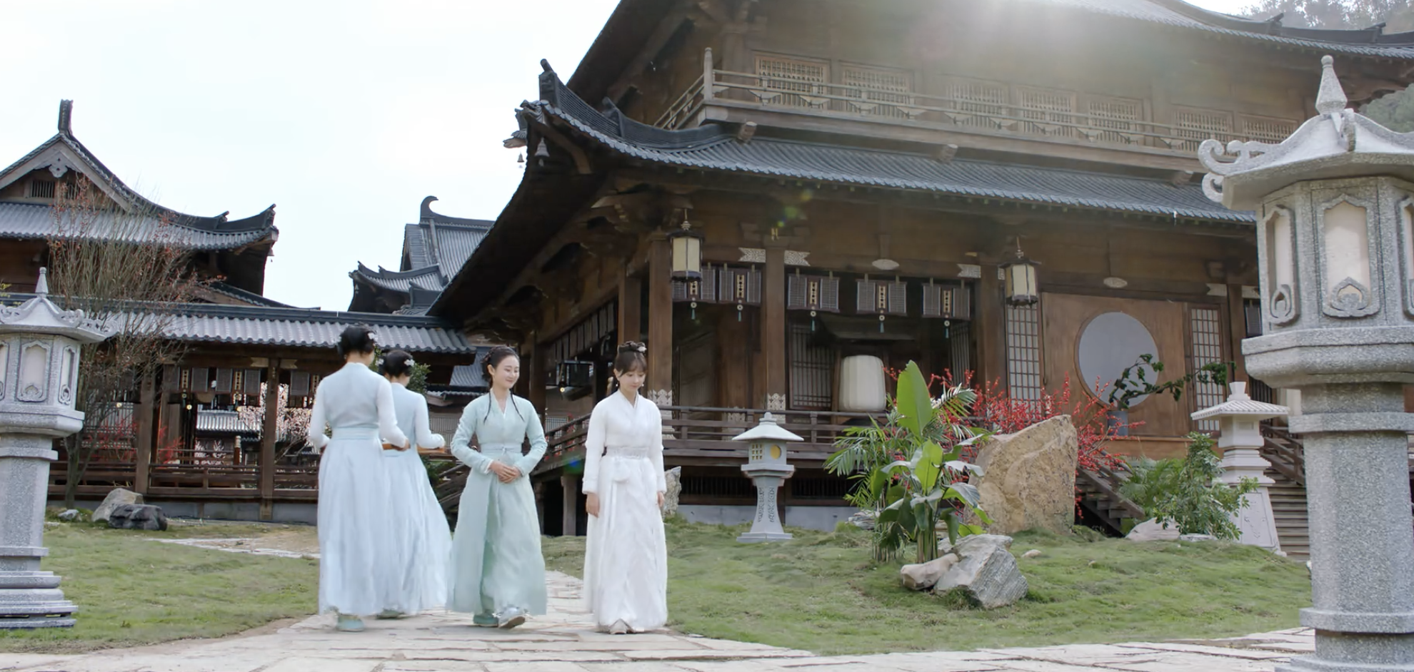 古典|古典美消失了！“硬凹古装美人”的11位女演员，一个比一个辣眼睛