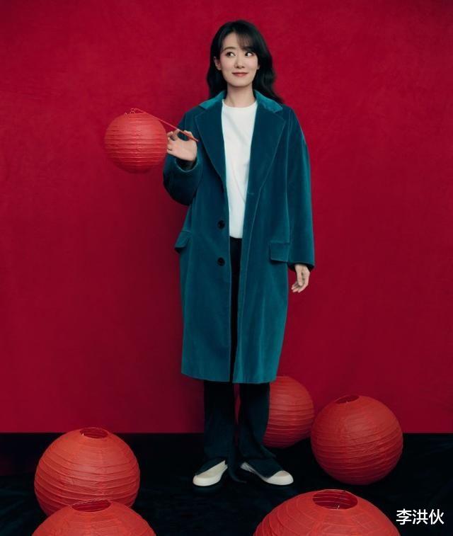 央视春晚|央视春晚的流量密码：李宇春的腿，马凡舒的美，衣品超绝的张小斐