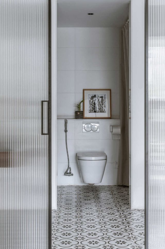 北京姑娘的43㎡小宅,不铺地、不买床,全屋水泥毛坯风,晒晒