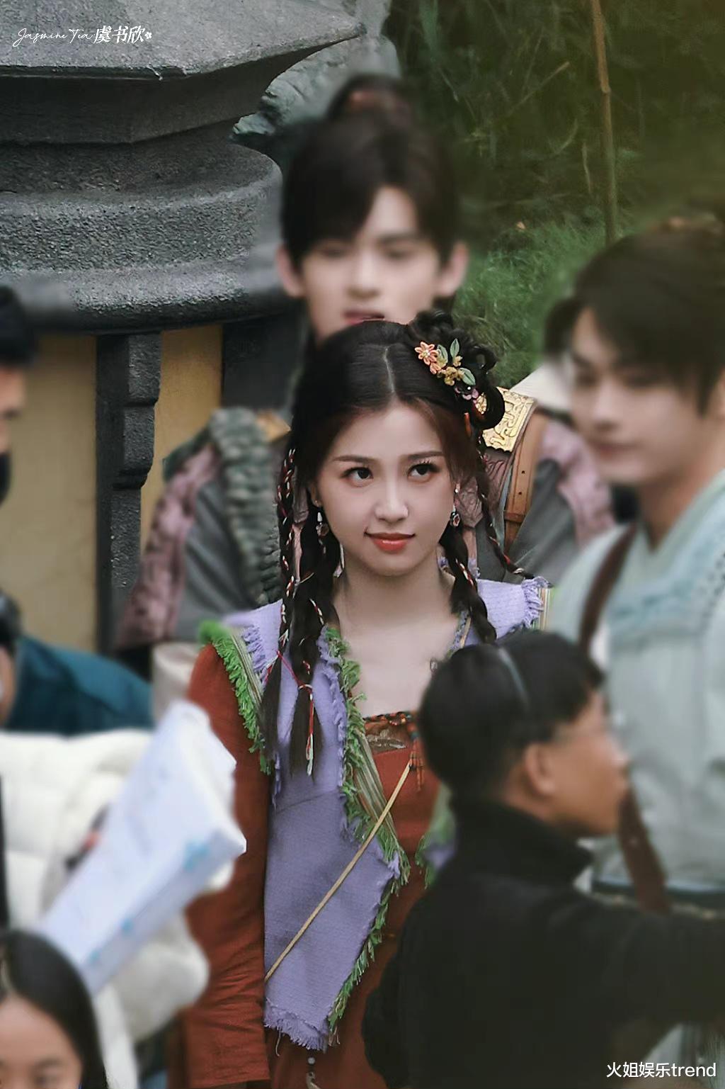 虞书欣|虞书欣仙剑六祈今朝造型释出，网友：破布造型还得看刘亦菲安以轩