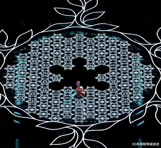 张艺谋|张艺谋亲承很紧张！解释点火时间为何超预期，志愿者的举动很关键