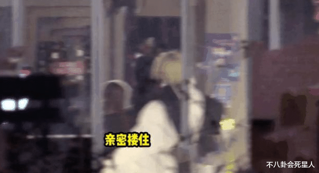 赵磊|娱乐圈一天就有5个瓜,25岁女星中风,男星被曝霸凌队友