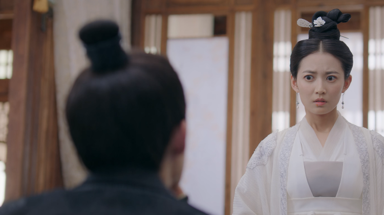 纵有疾风起|《纵有疾风起》和《浮图缘》各追8集:一个追不下去,一个看上瘾了