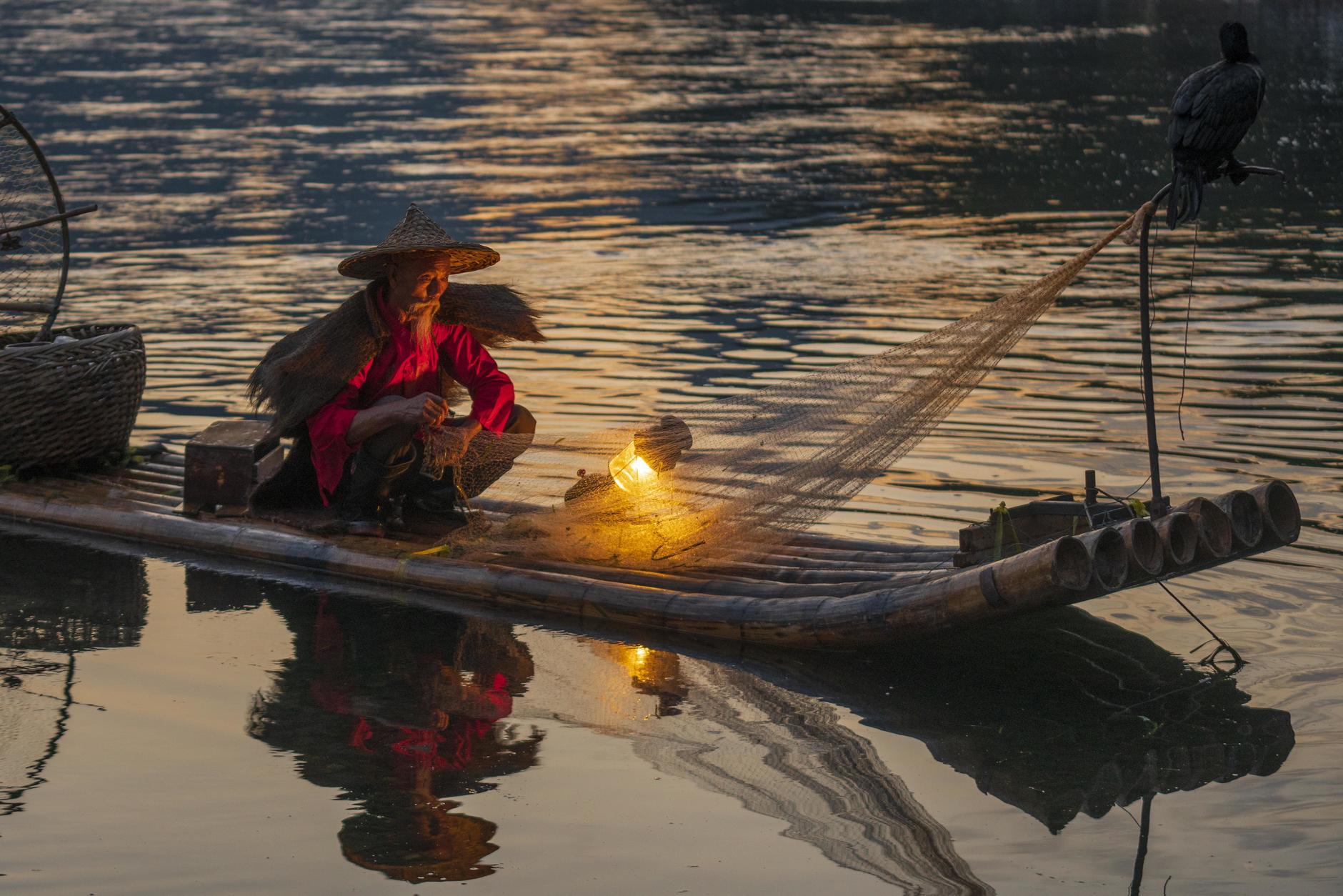 梯田|田心村被四面环山包围着,层层叠叠,田埂交错,小桥流水