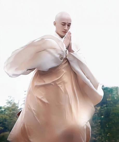 刘学义|刘学义《少年歌行》定档，光头造型如明珠在侧朗月照人！