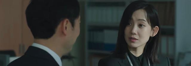 李思思|《财阀家的小儿子》开播，宋仲基出场就领6亿美元变富豪，真厉害