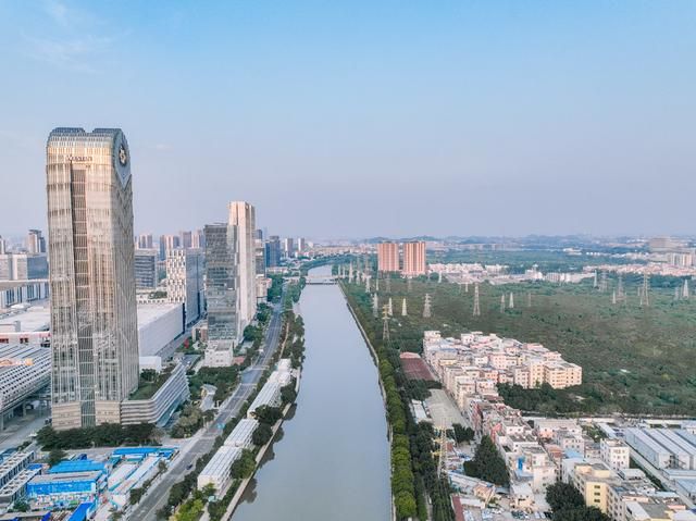 坐不住了!广州地标建筑之一,却被人说像棺材板