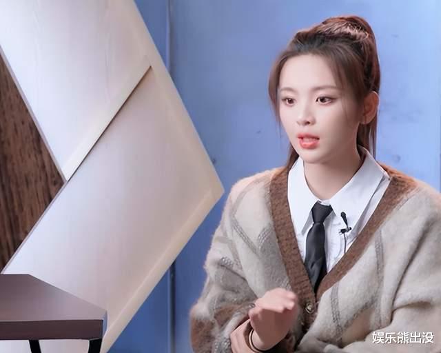 杨超越|开播：杨超越真是亲闺女，东方卫视力捧，率团队击败尚敬导演！