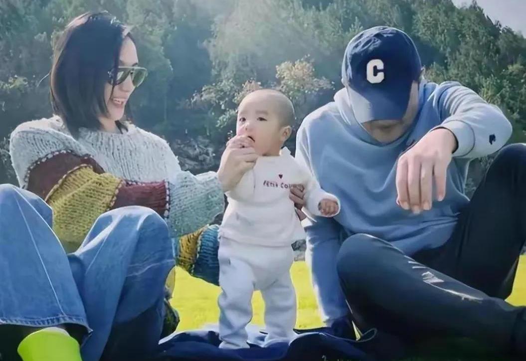 虞书欣|哈海金喜比张婉婷懂分寸:敬婆婆,不敢蹭李嫣人气,绝口不提王菲