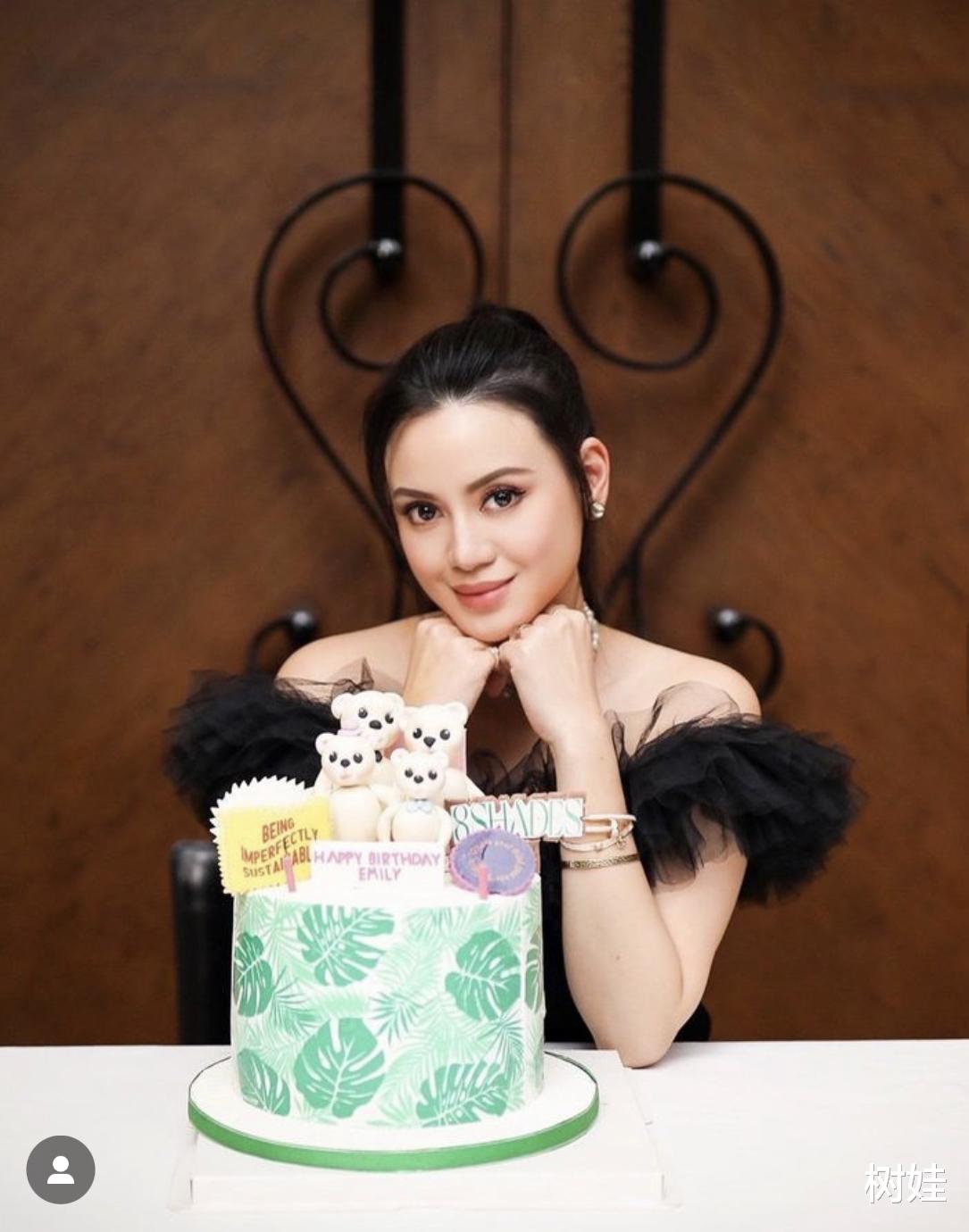 台湾|谢玲玲带女儿回台湾，38岁林恬儿美丽大方，举手投足尽展名媛风范