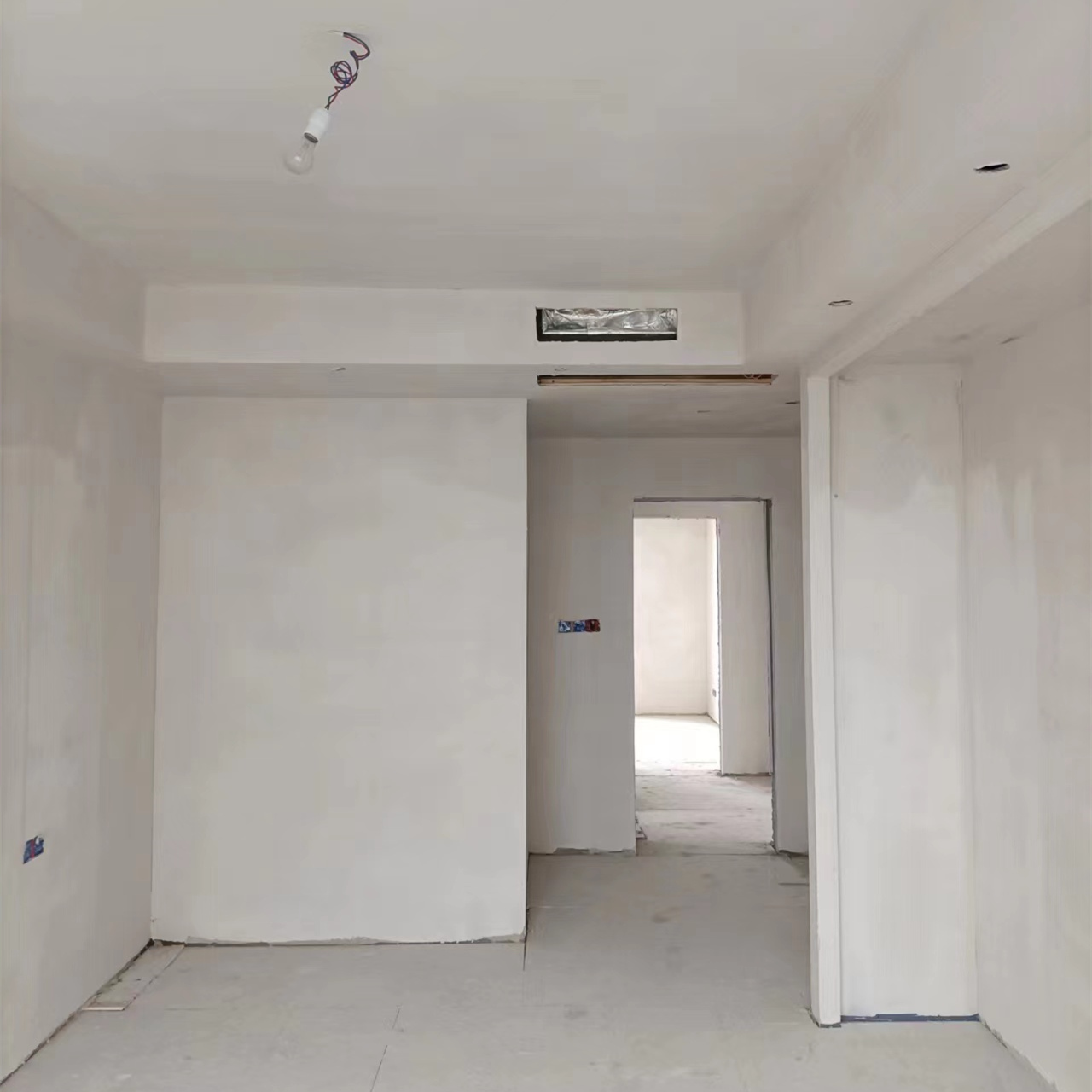 腻子刮了2遍想停下,过一段时间之后再打磨刷乳胶漆可以吗?