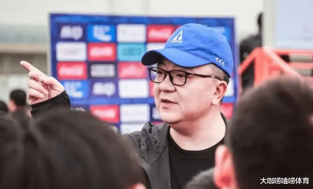 国足|一针见血！刘国梁态度打脸董路冯潇霆，一句话让中国男足哑口无言