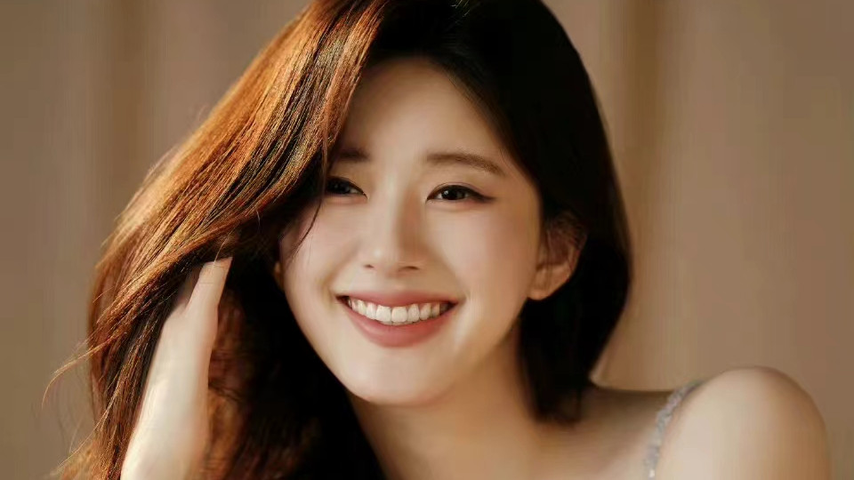 赵露思|于正看田曦薇就像当年的赵露思