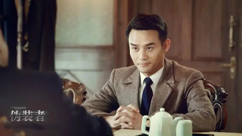 妒忌|《伪装者》:都是被收养的孩子,为何阿诚从不妒忌明台