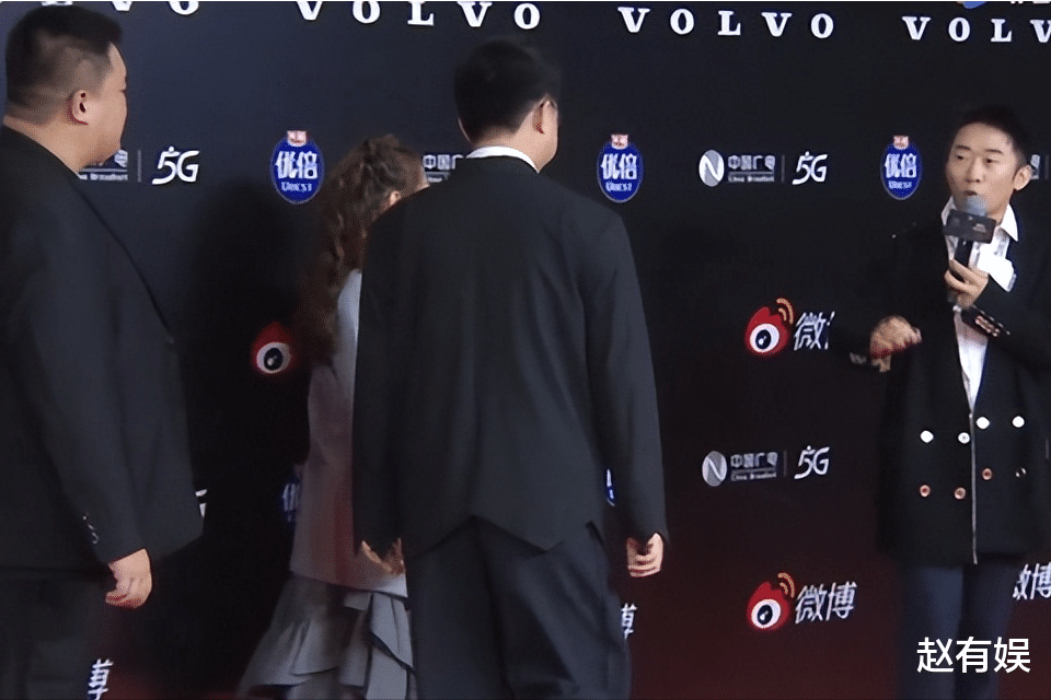 杨迪|被称为表情帝的杨迪，曾1年录制108期节目，却在微博盛典出了糗