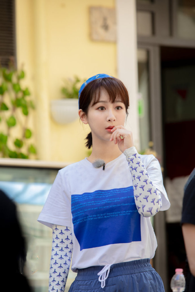 杨紫|出道即巅峰的顶流小花杨紫，年年出爆剧，为何今年风光不再？