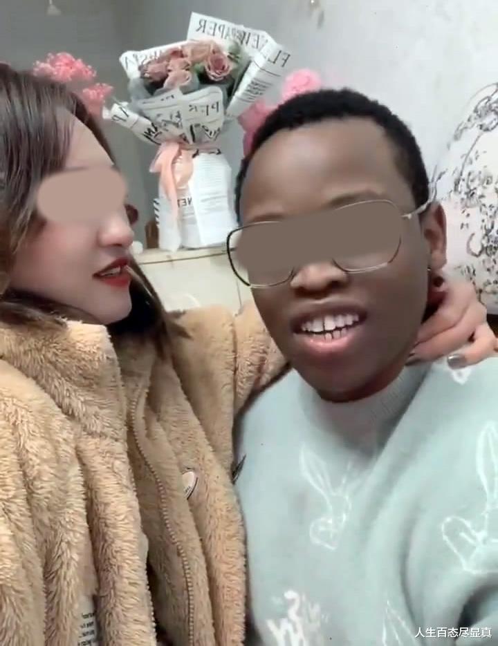 女子交黑人男友被众人反对,强势发自拍秀恩爱:已经怀了他的孩子