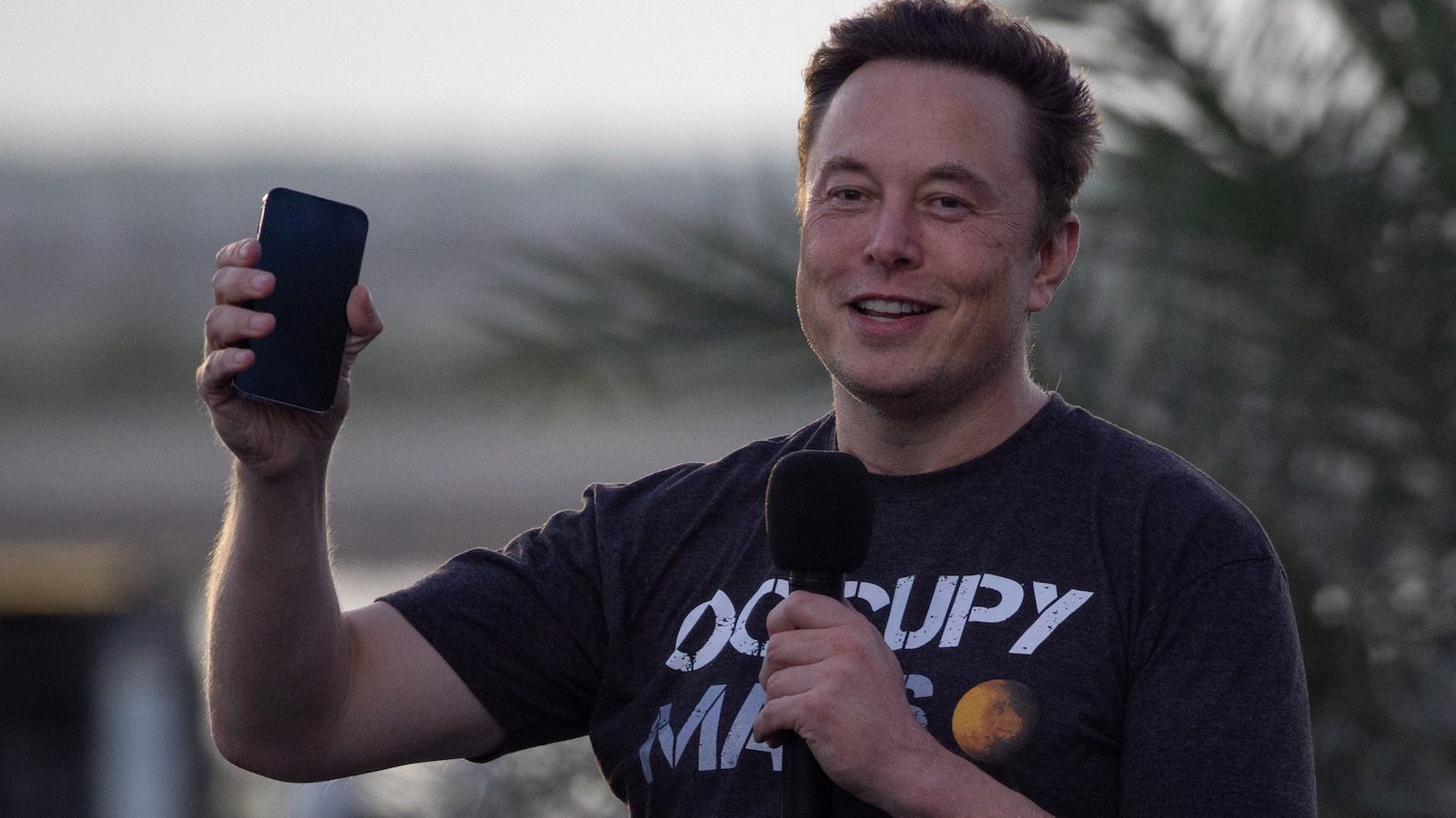 阿波罗|Elon Musk 打算把吹哨人作为逼停Twitter 收购的后备方案