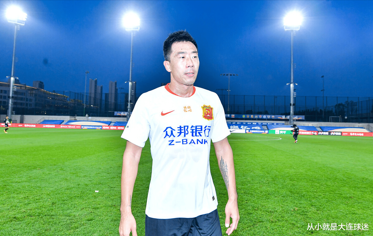 大连人队|大连人队最后一块拼图？一线队第八签！武汉长江铁腰来投！