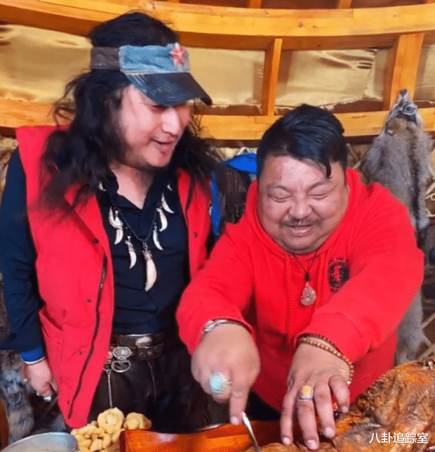 教练 醒悟了？网红恩克到健身房减肥，惨遭教练嘲笑，他的回答令人鼻酸