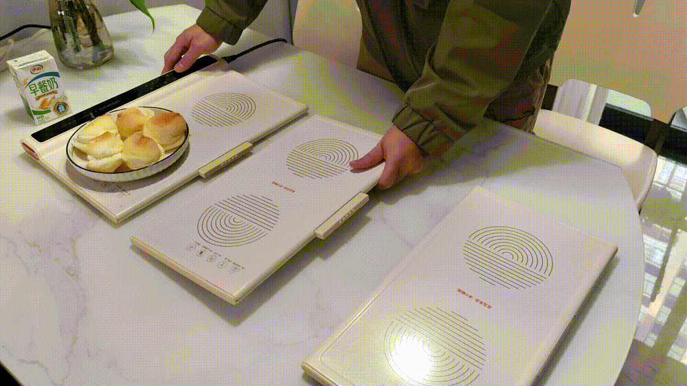 拼接简单,拆卸也方便的七彩叮当暖菜板