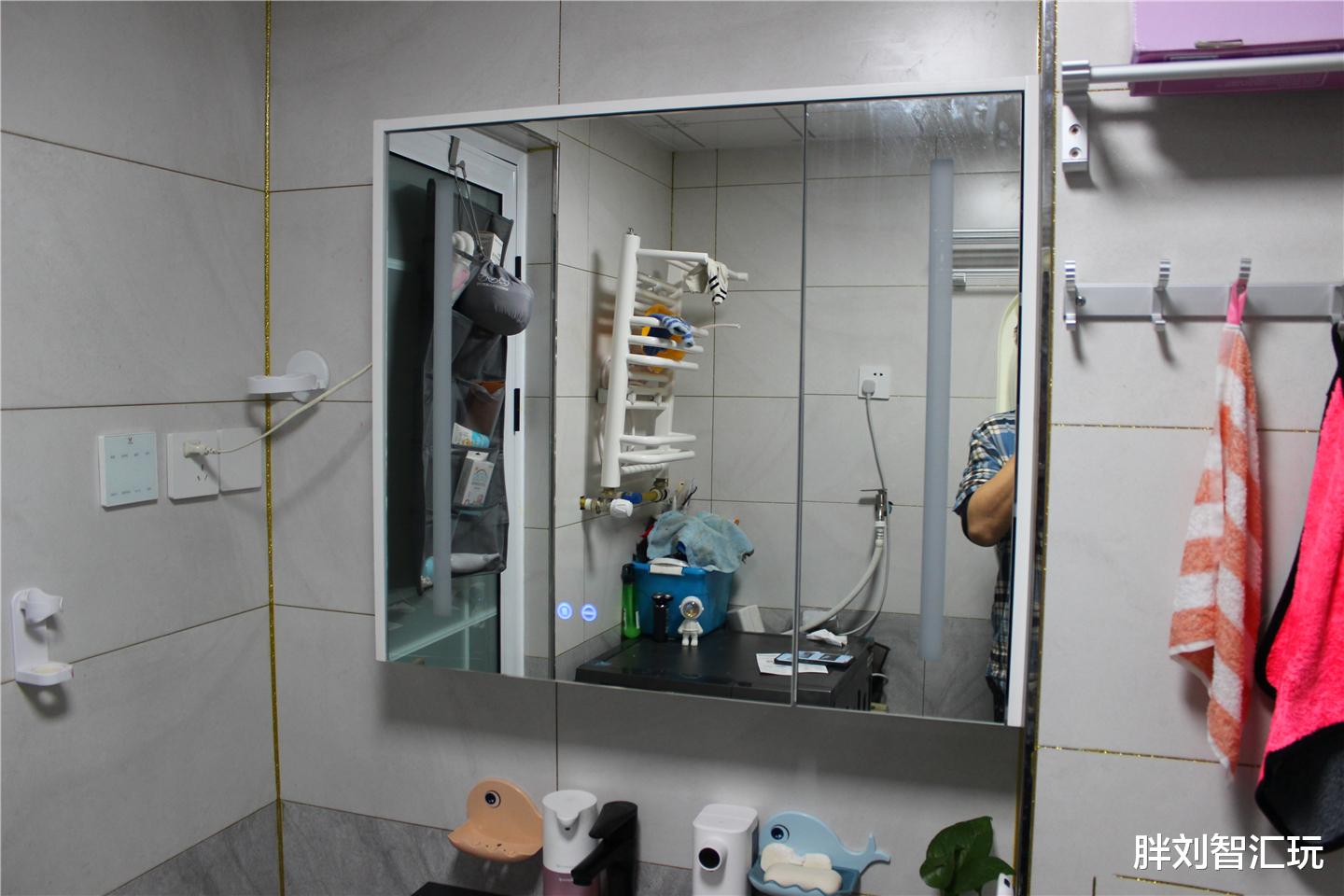 家装鼓捣记1:浴室柜还是要能放东西的才好用