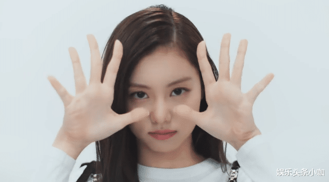 杨幂|她因校园暴力要被封杀，金主还是要硬捧？！