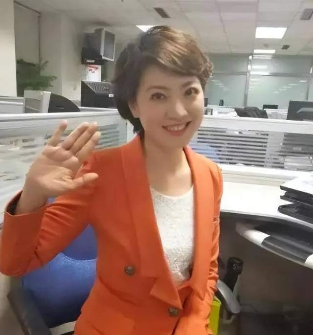 主持人|辽台主持人朱霞说了什么？被处理真不冤，哗众取宠双商不在线