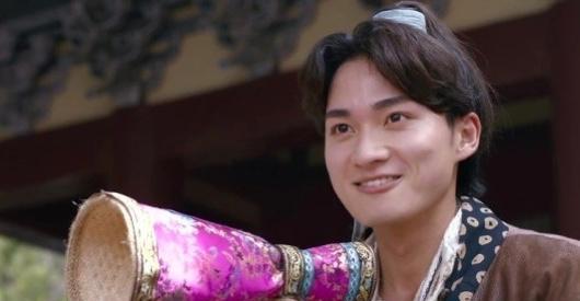 TVB|《痞子殿下》巧合“致敬”Mirror红馆事件,镜粉们要求TVB禁播?