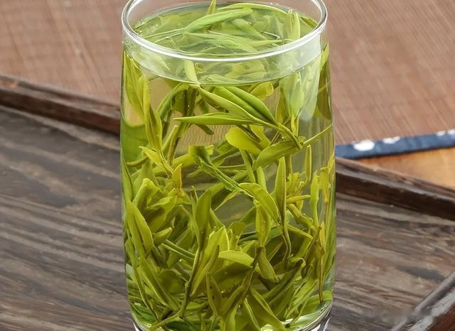 安徽一老茶客晒出喝了10年的茶叶单,网友纷纷议论:太会喝了!
