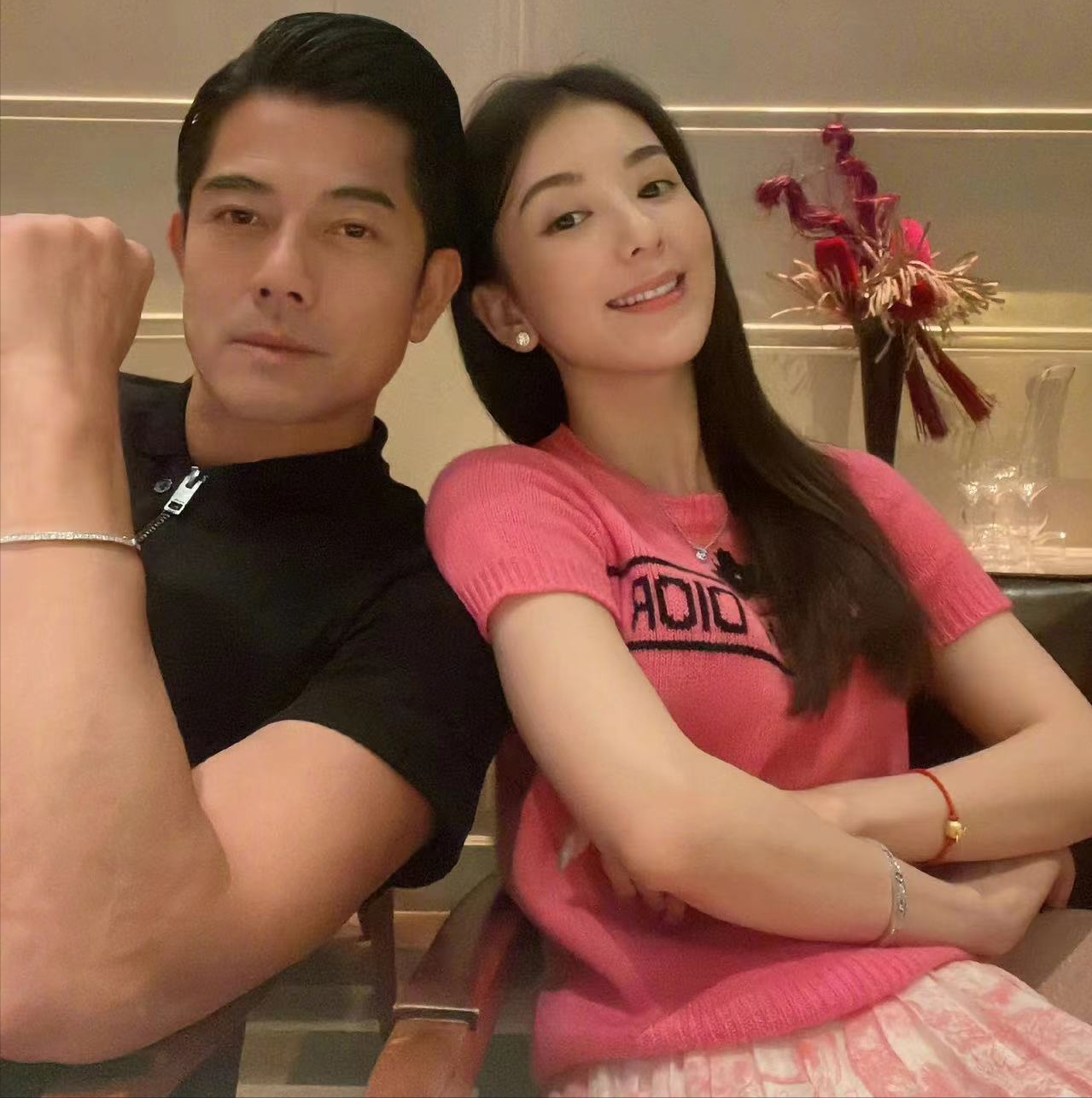 方媛|郭富城为方媛庆生,一家六口出镜,城城罕见跟“同龄”岳父母同框