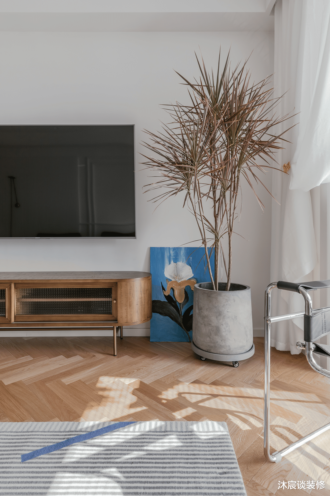 只要软装搭配得好,就算全屋大白墙也很惊艳!