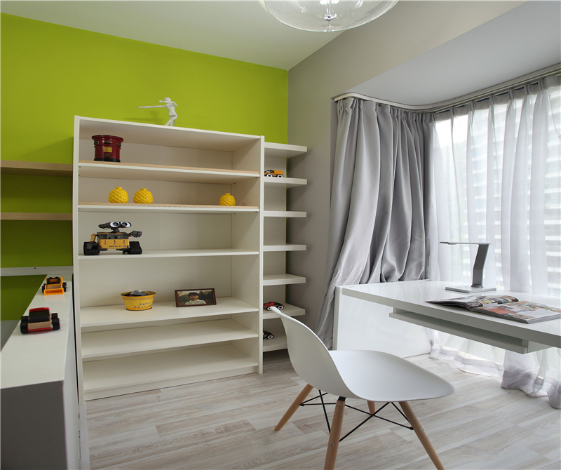 113平现代风三居室,绿色让书房更舒适缓解用眼疲劳,太有心了