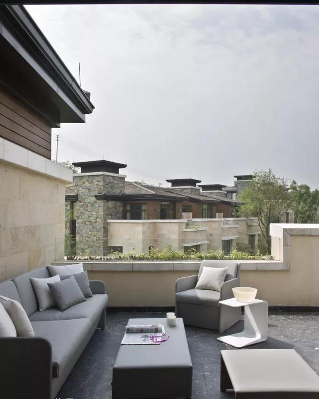 原来阳台还能这样设计,我家竟然浪费了好几万,还不如人家的好